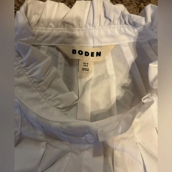 Boden Ruffled White Blouse - Picture 2 of 4